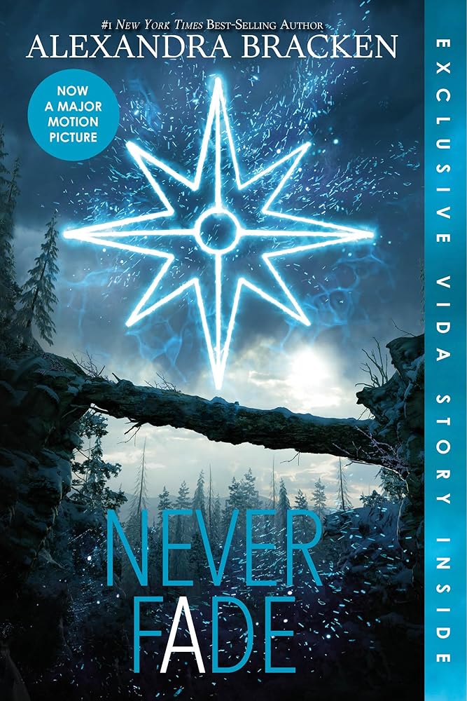 Never Fade (Bonus Content)-The Darkest Minds, Book 2 (A Darkest Minds Novel) cover image